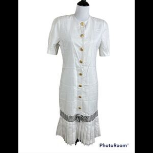 Vintage Patty O'Neil White and Blue Button Down Pleated Bottom Dress.sz 6